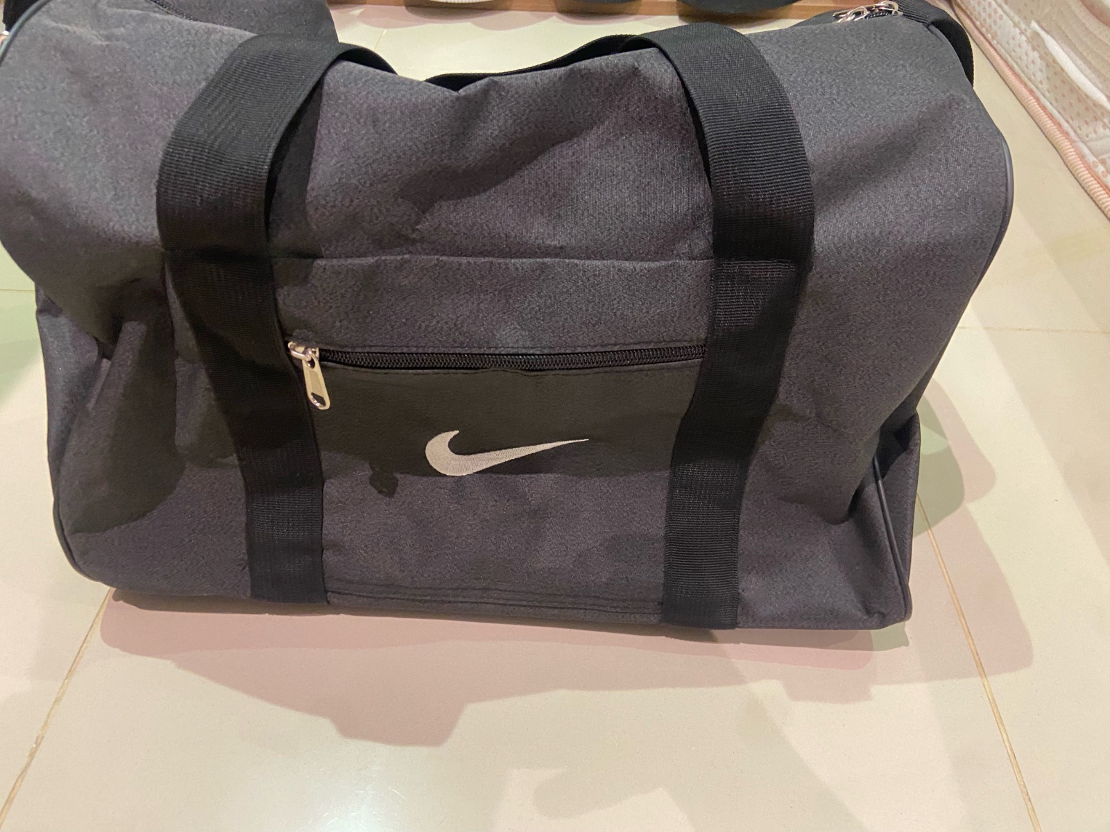 Sac de entrainement nike en état trés neuf