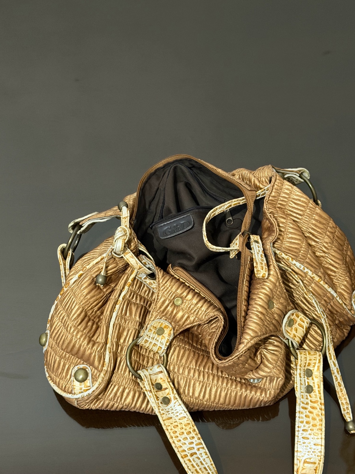 Sac vintage croco excellent etat 
