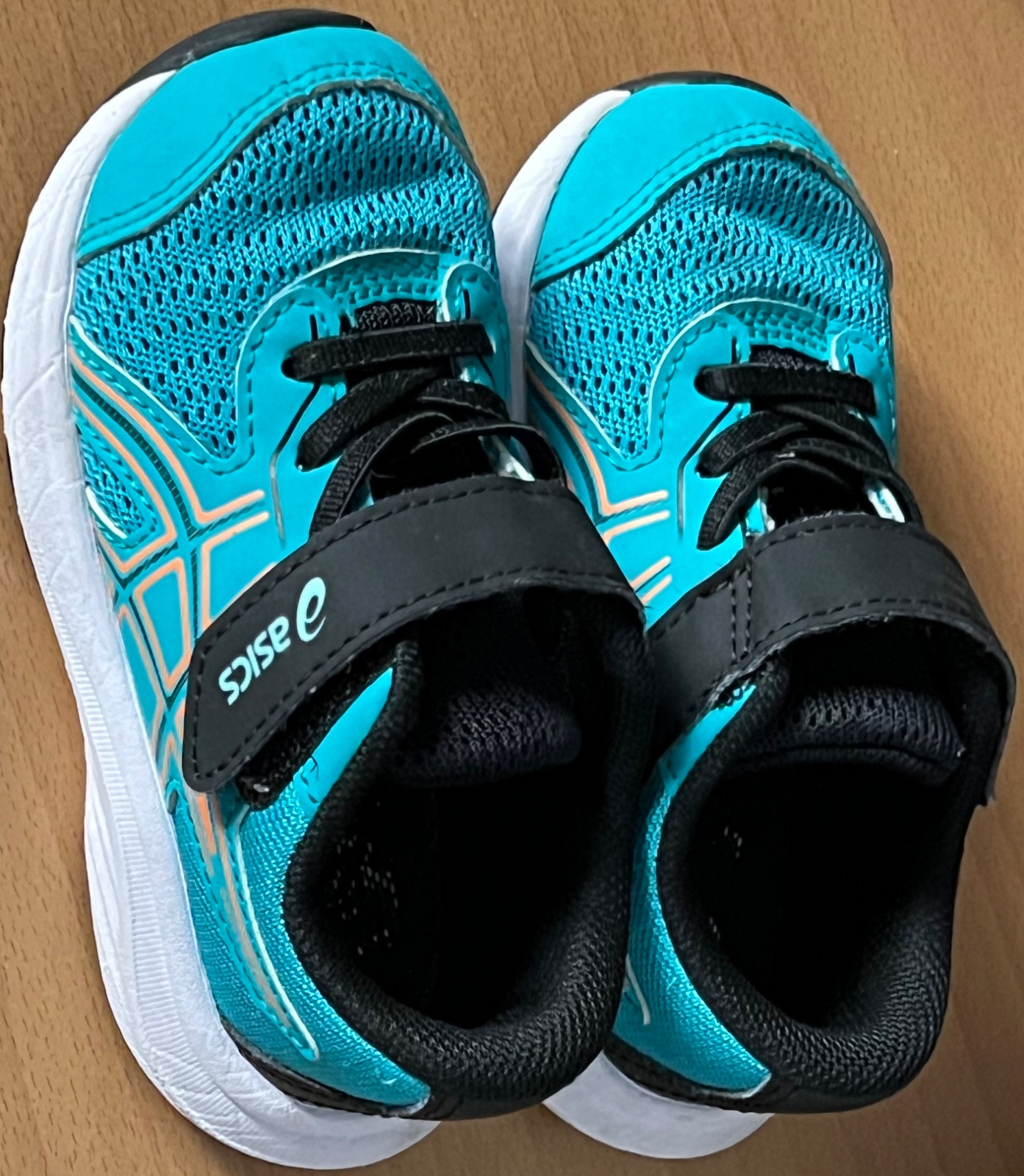 Espadrilles asics pointure 23,5
