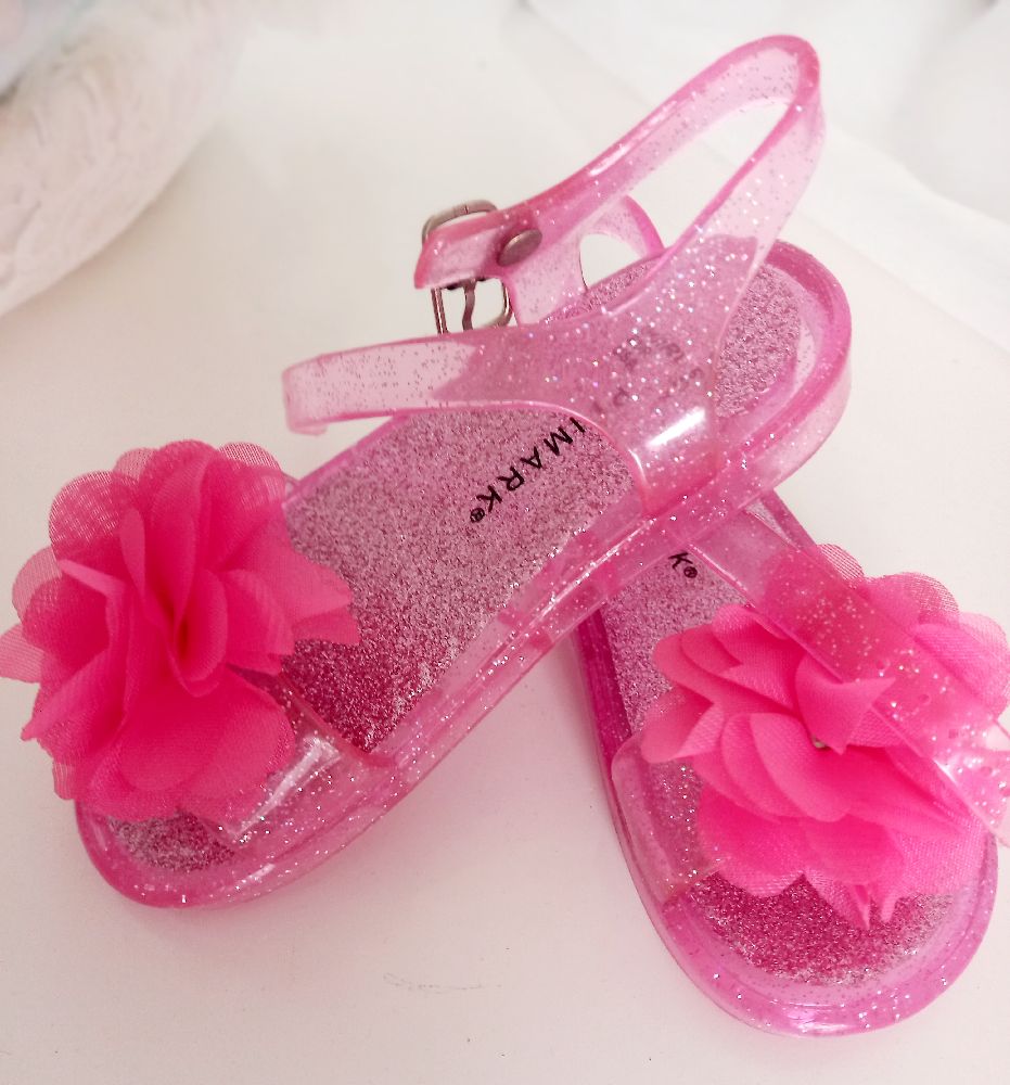 Sandales neufs primark 