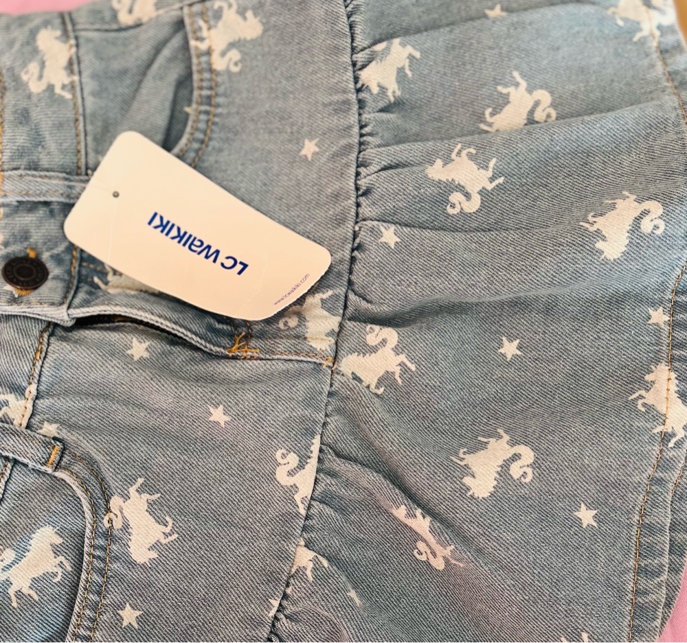 Jupe en jeans pour fille 6-7ans 