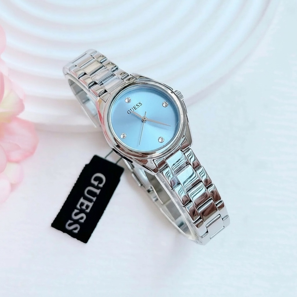 Montre pour femme authentique de la marque guess