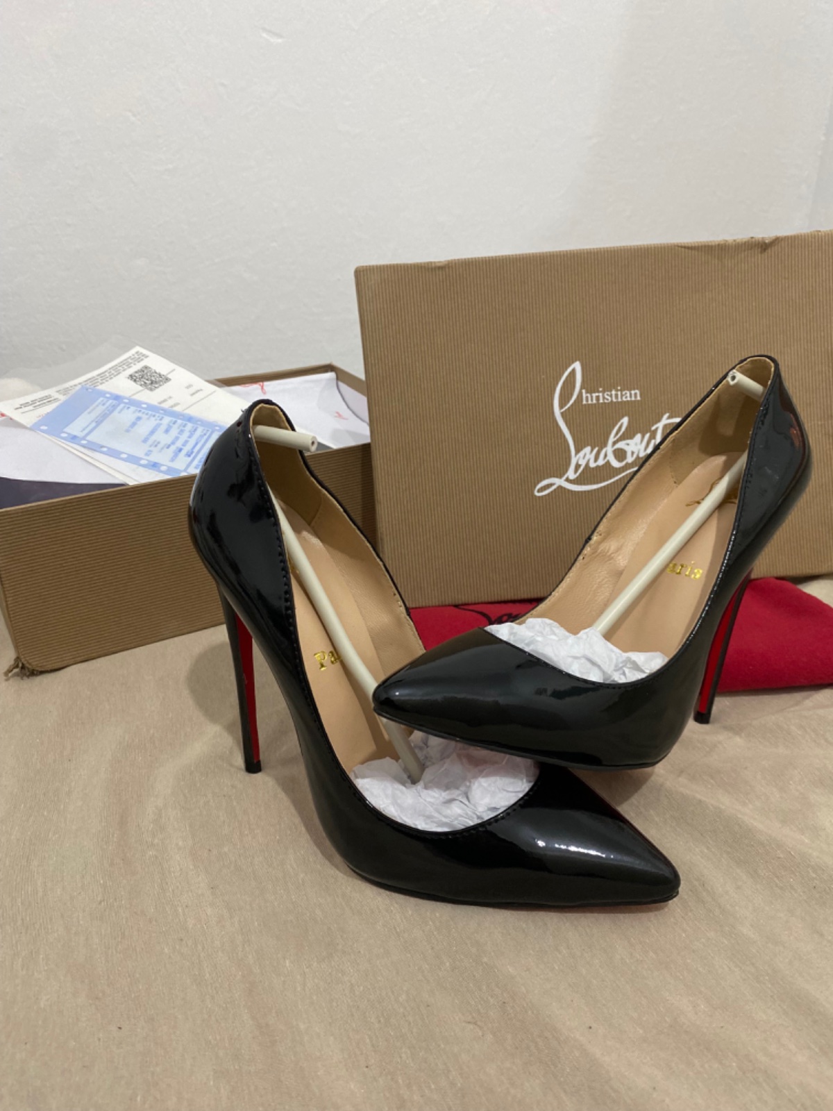 Pump louboutin So kate 12cm