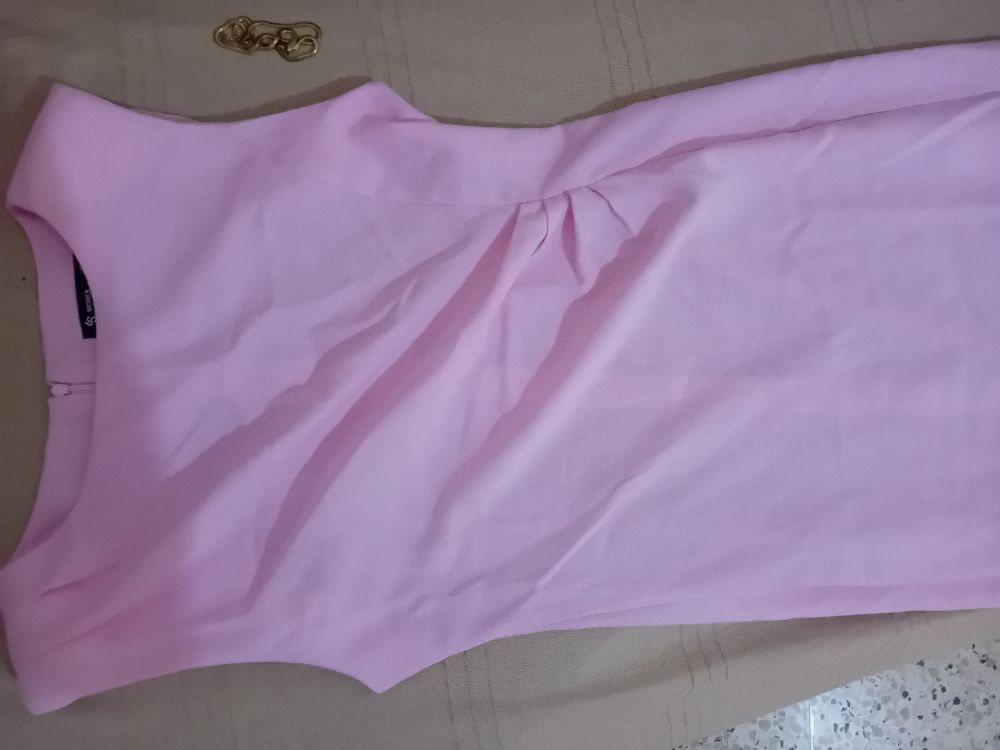 Robe rose