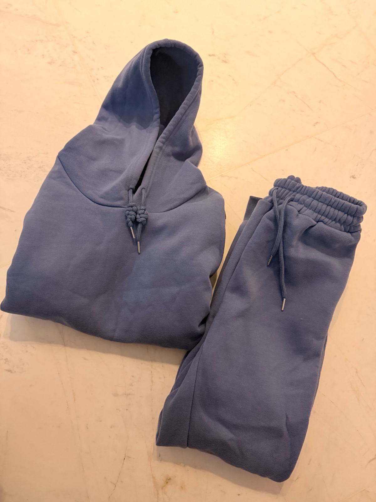 Hoodie avec pantalon 