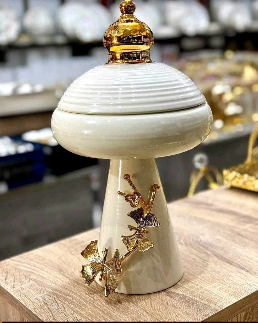 Decoration 