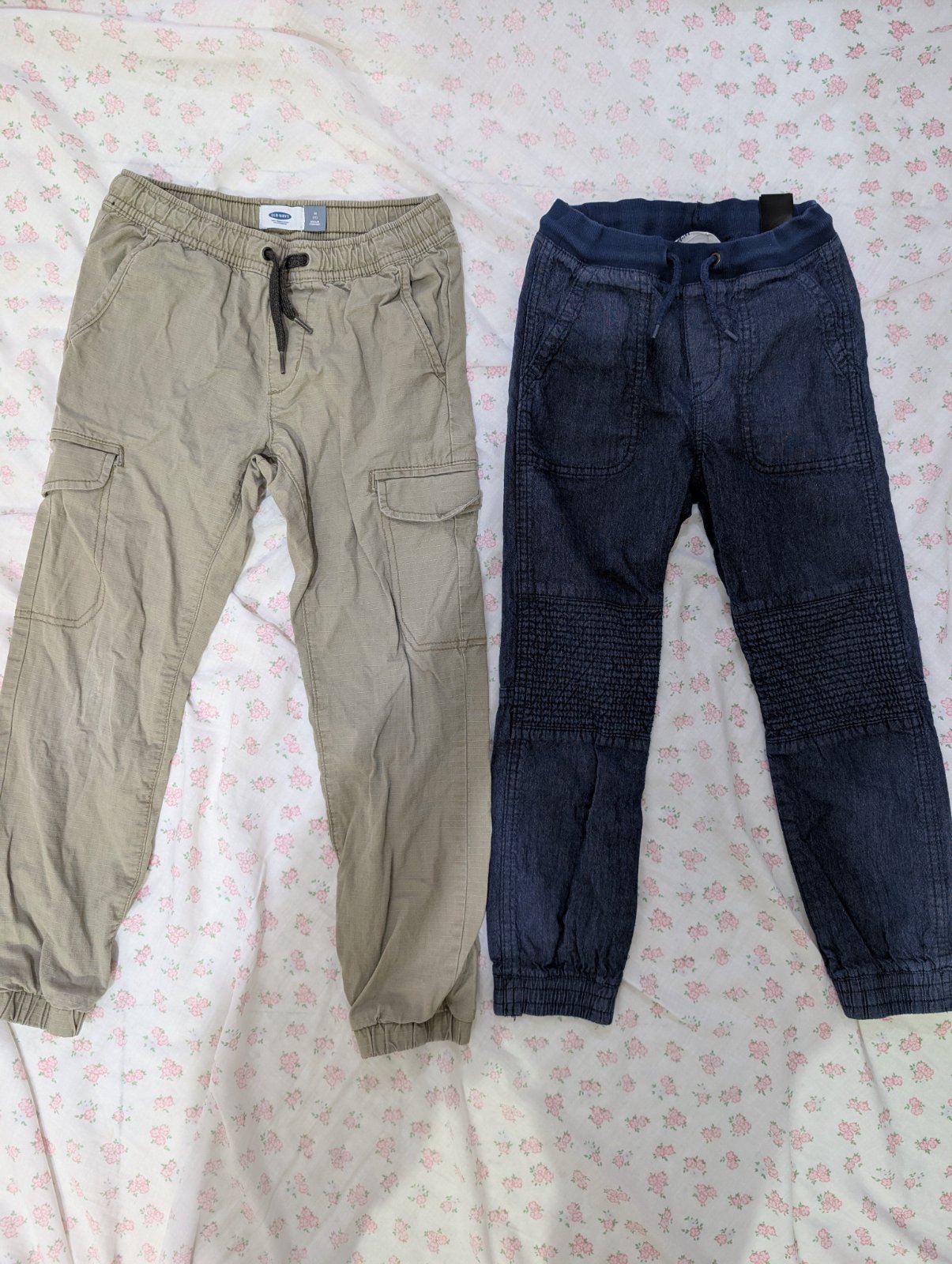 👖🧑‍💼 Lot de 2 pantalons 8 ans