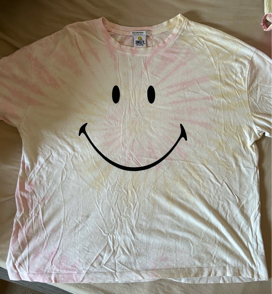 T-shirt smiley