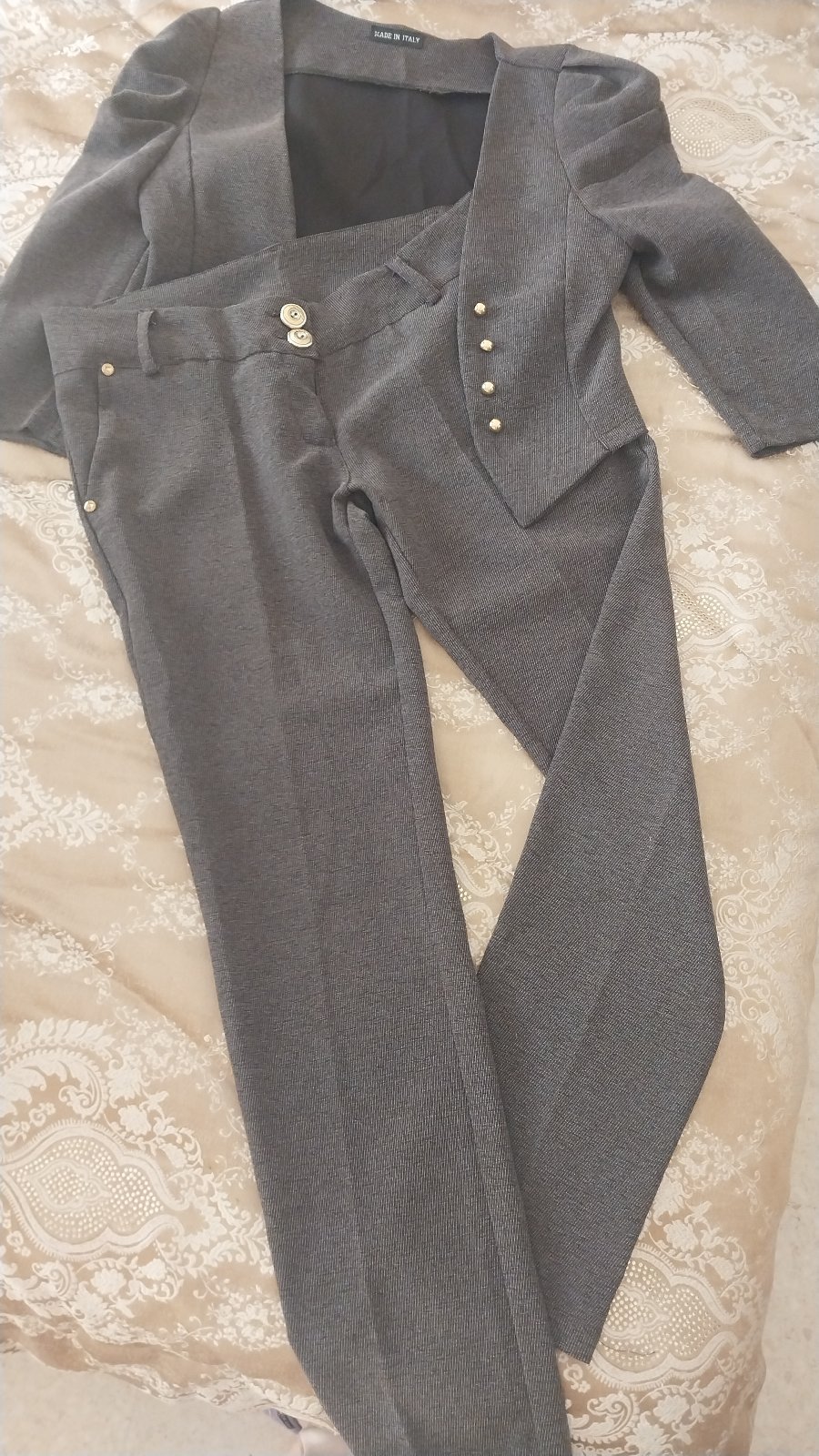 Ensemble très chic et confortable 