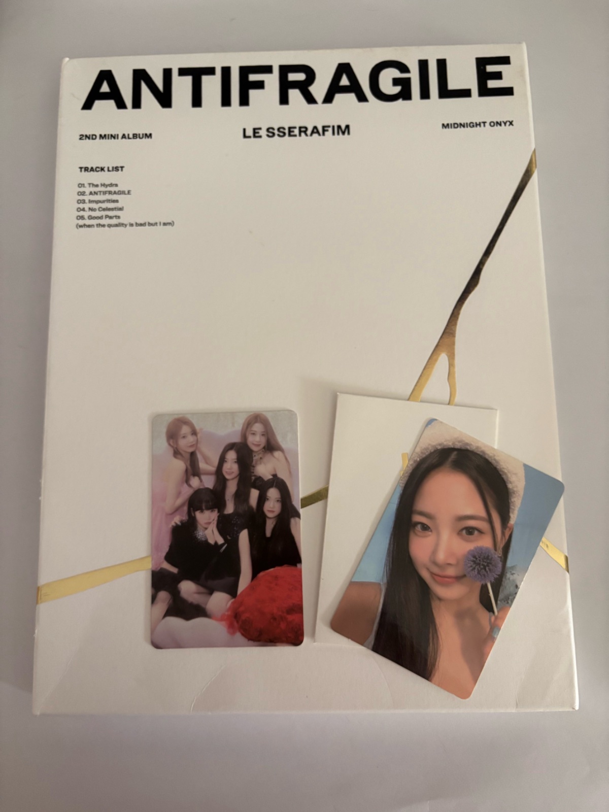 Kpop album lesserafim antifragile photocard