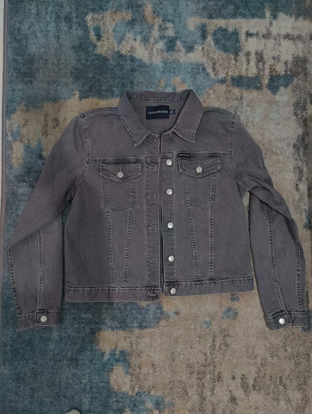 Calvin Klein Gray Denim - timeless piece from the latest collection 🩶