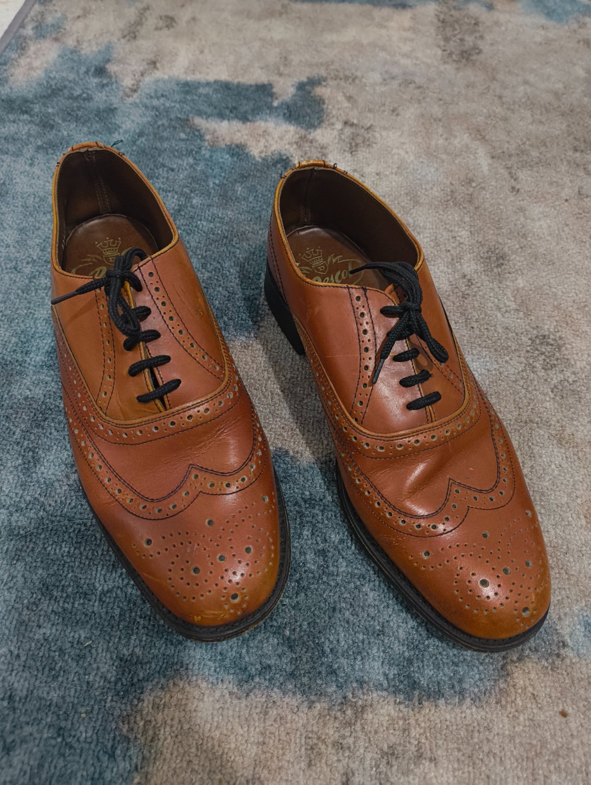 Descol Genuine Leather England made derbies