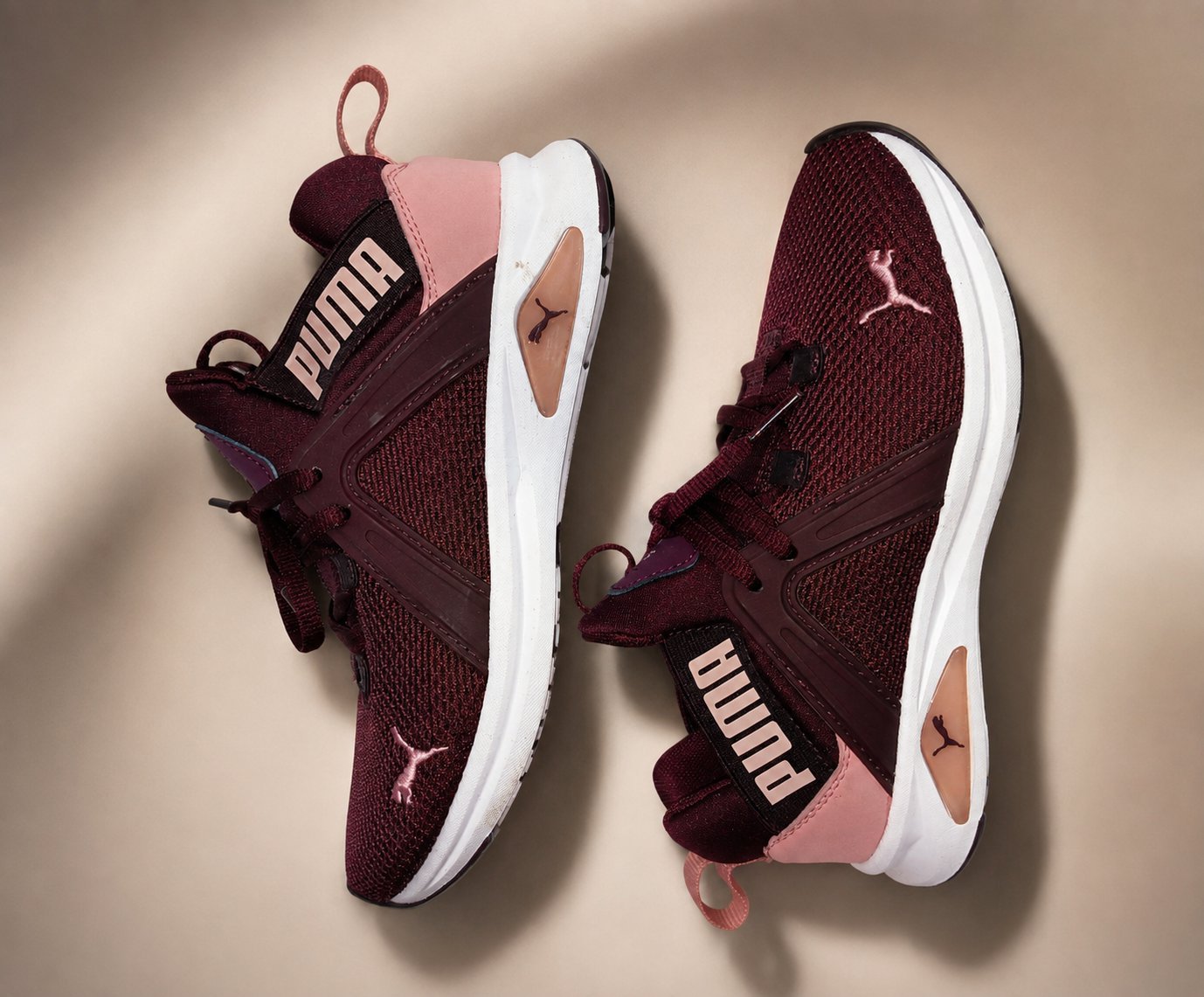 Burgundy sneakers 