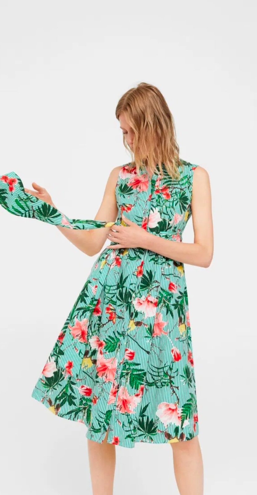 Robe midi à imprimé tropical 