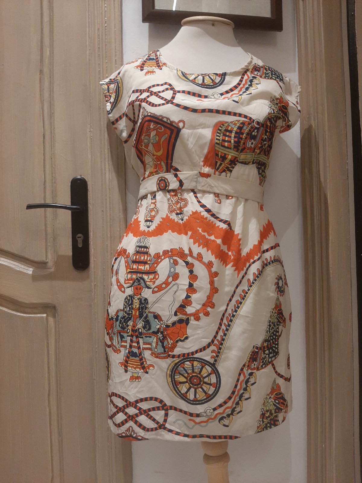 Robe vintage comme hermes  imprimée équestre probablement en soie