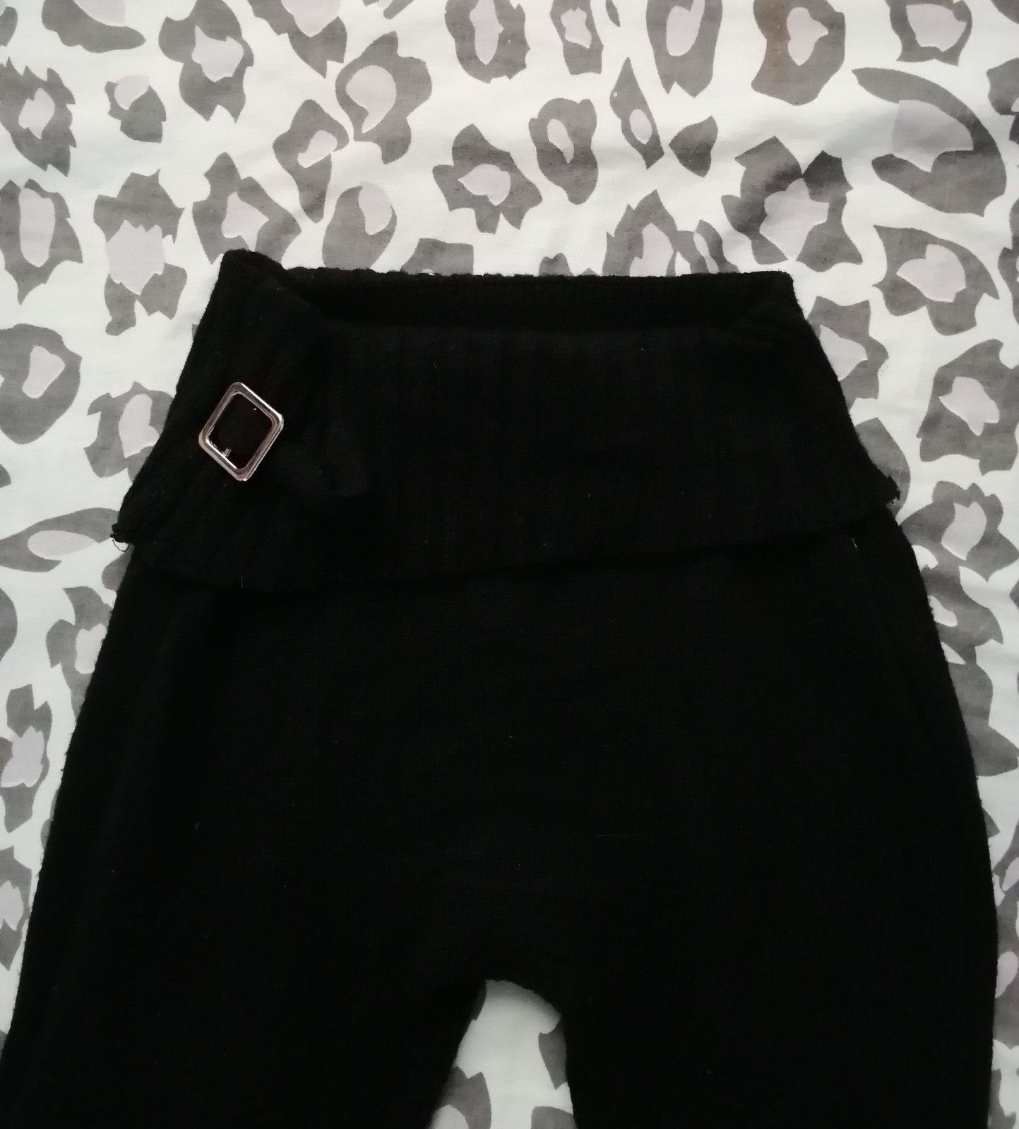 Pretty little things Knitted Flared pants 