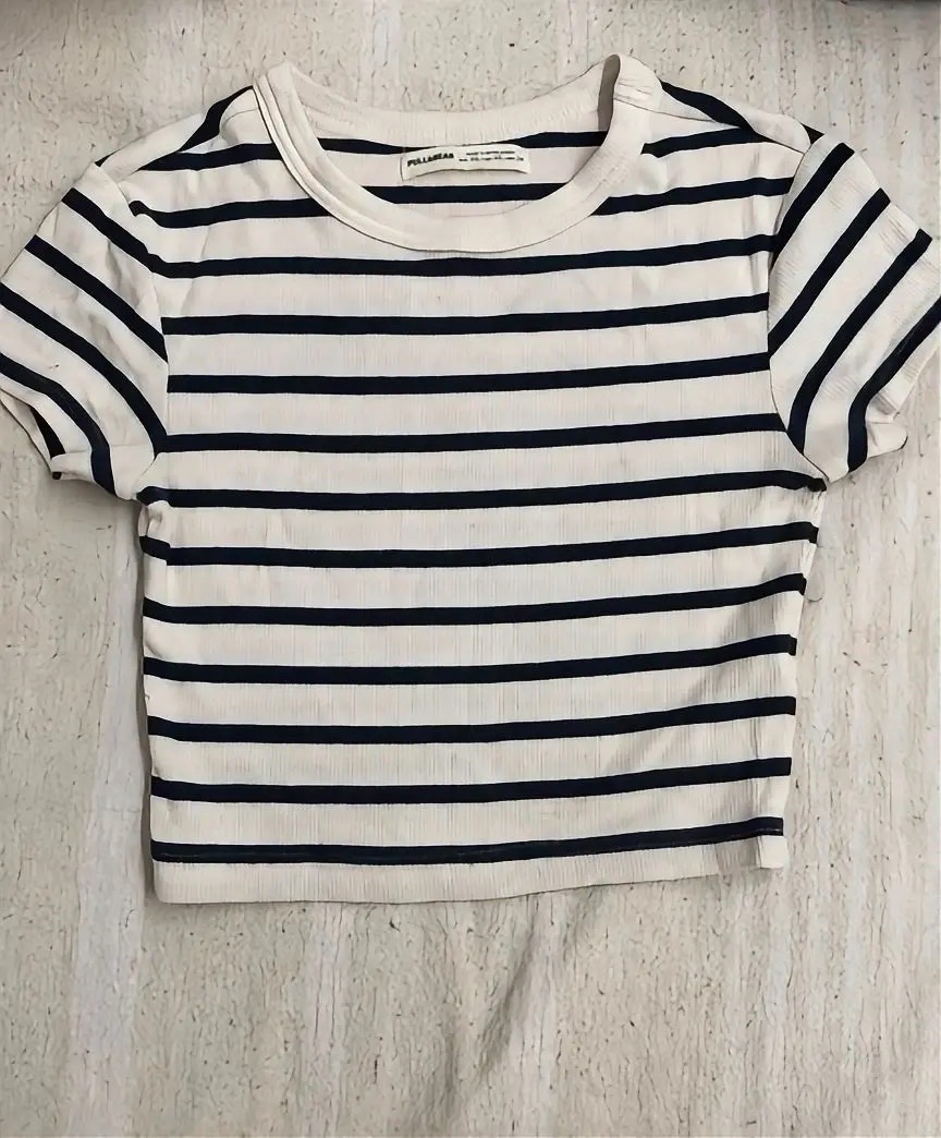 🤍🖤 T-shirt rayé Pull&Bear – Taille S