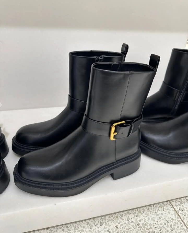 Des bottines Zara 