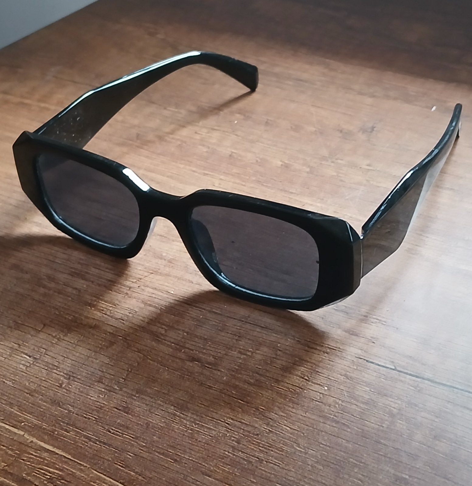 Lunette de soleil - sunglasses