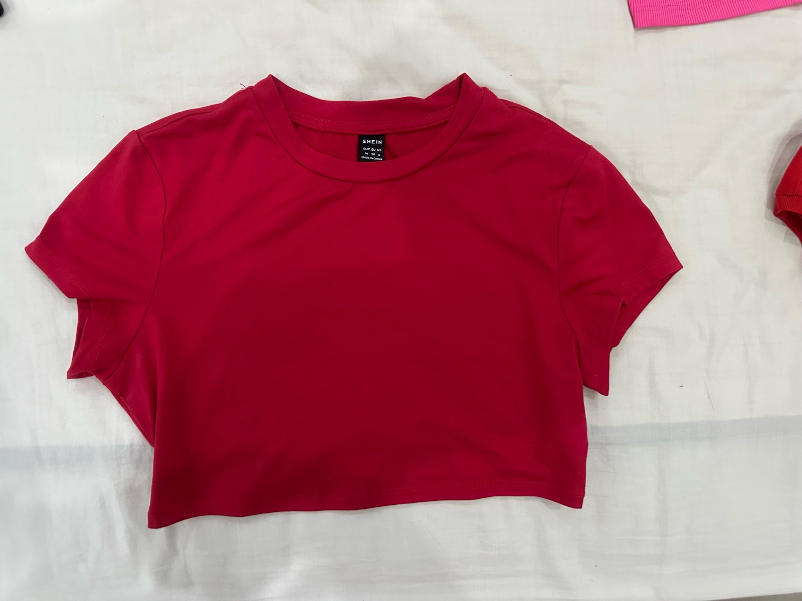 T shirt rouge shein