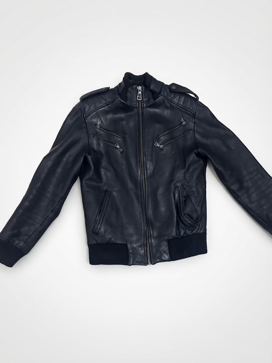 Manteau noir cuir