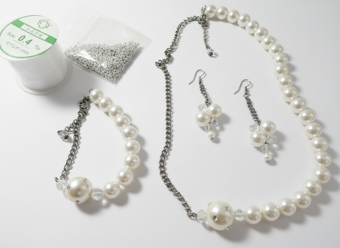Parure en perle blanc