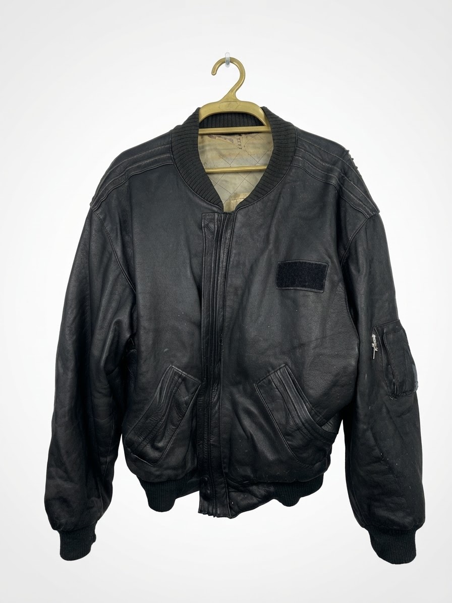 Veste en cuir noire 