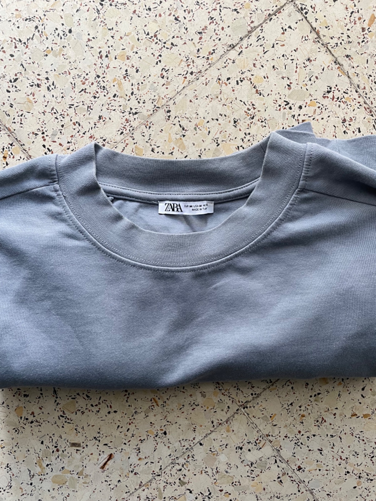 T-shirt Zara 