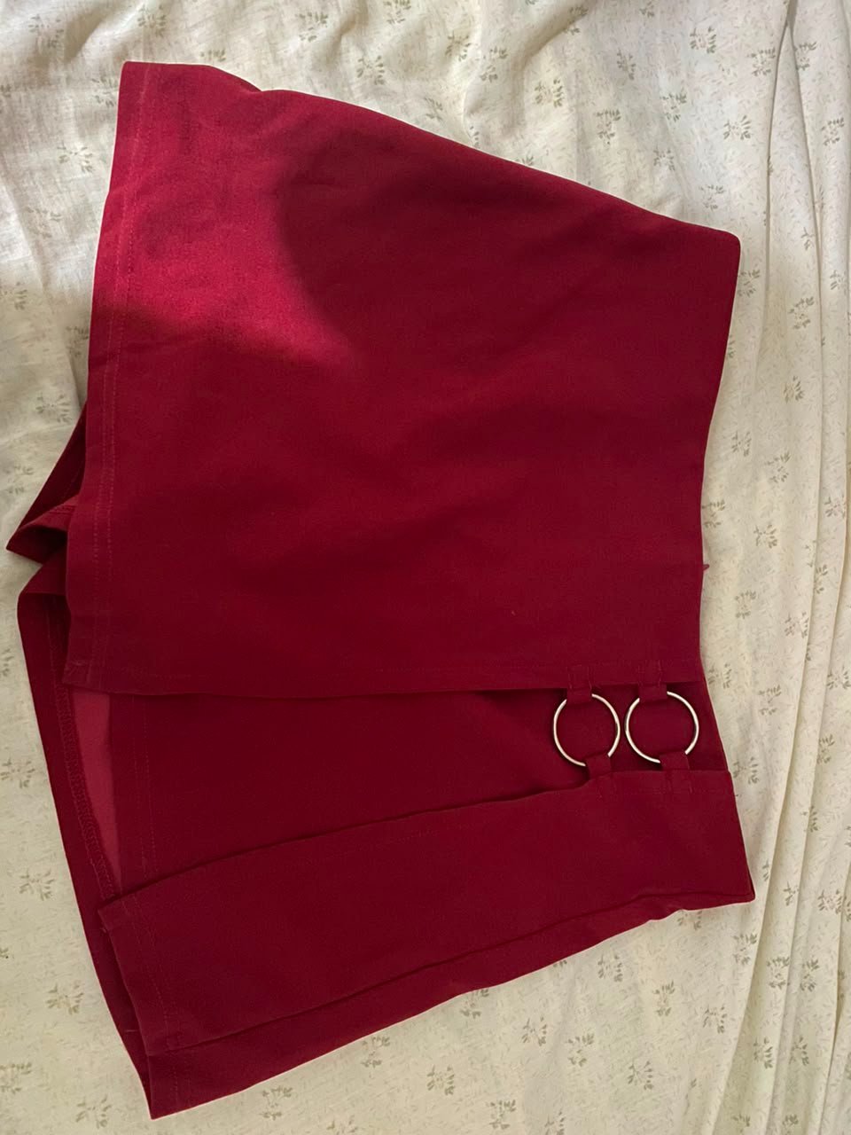 Short rouge 