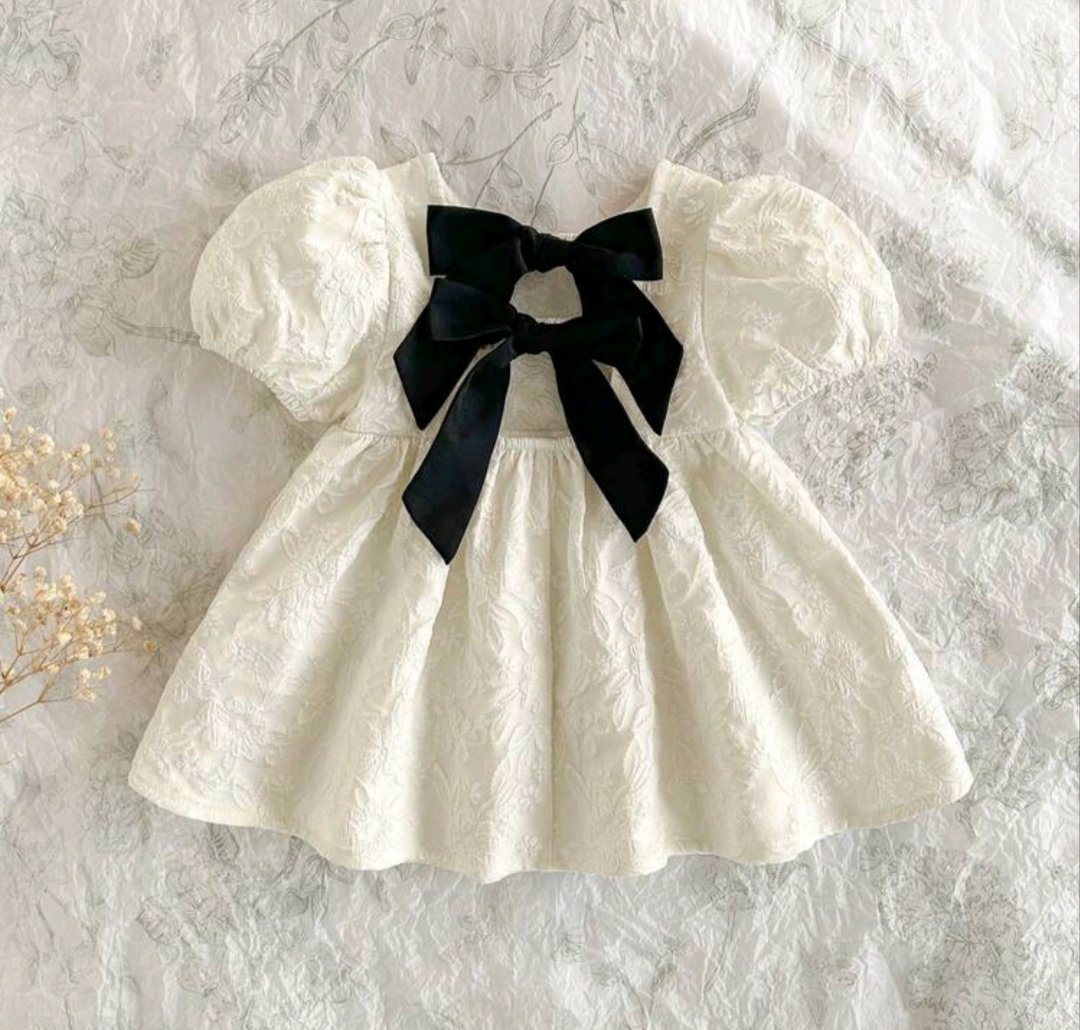 Robe bébé élégante ❤️ 3/6 mois 
