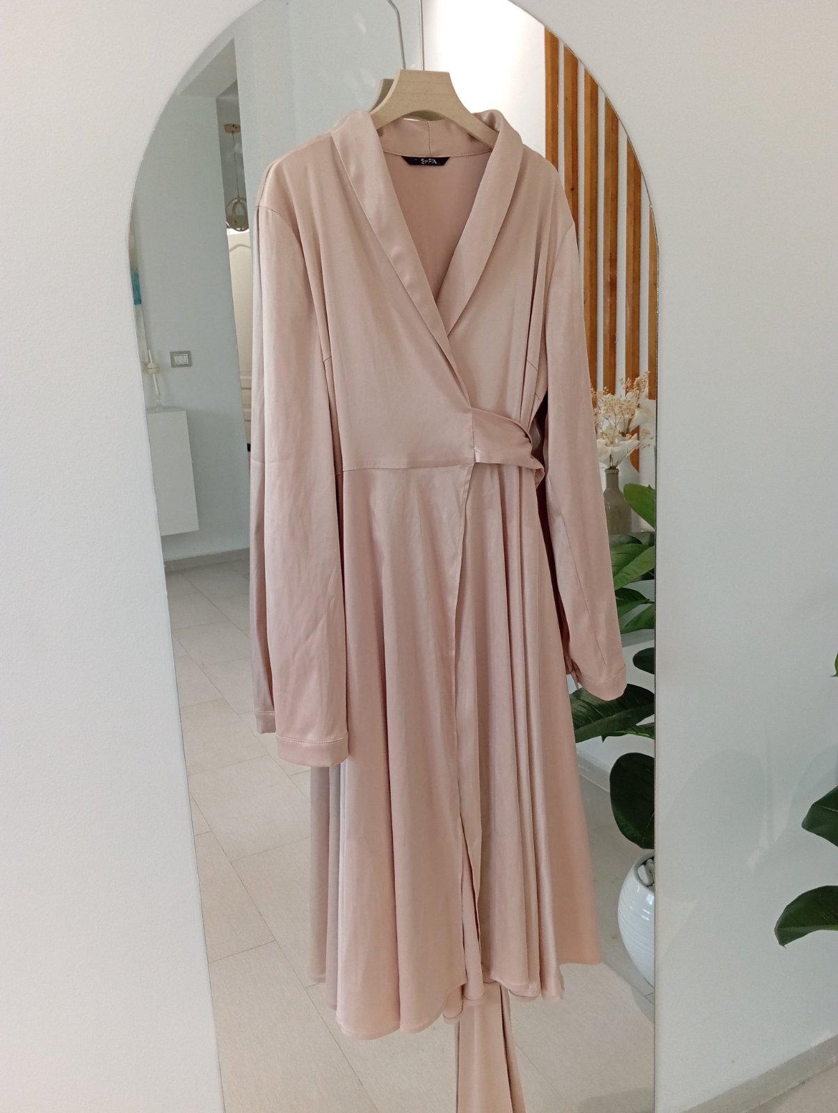Robe croisé rose poudré 