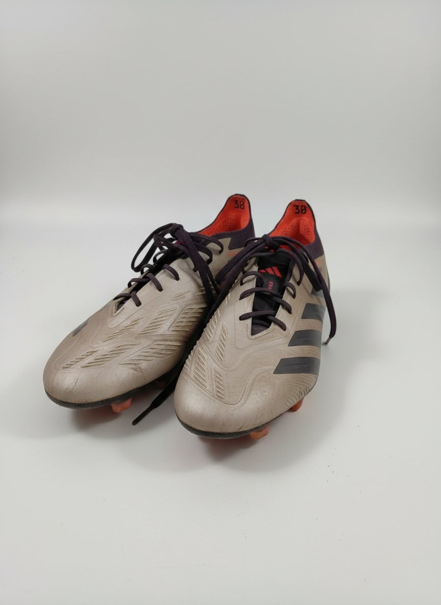 Crampon adidas origine 