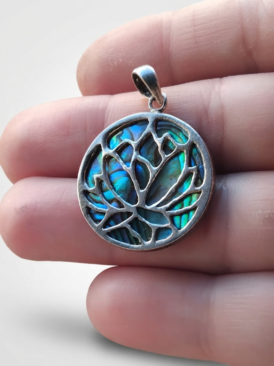 Élégant Pendentif Rond en Argent 925 et Nacre d'Ormeau (Abalone)