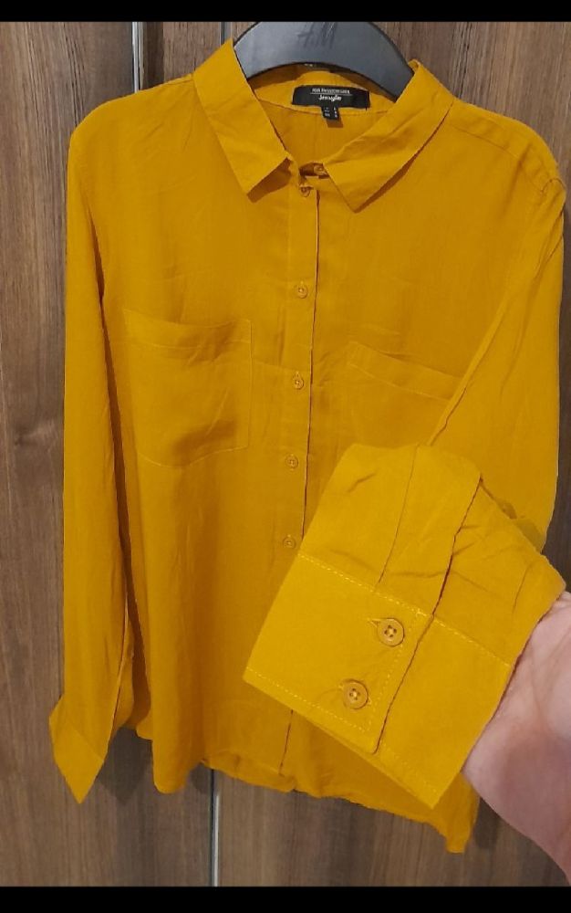 Chemise jennyfer fluide 😊100%viscose 😊jaune moutarde 😊neuf sans étiquette ✨️ تلبس حتى 38