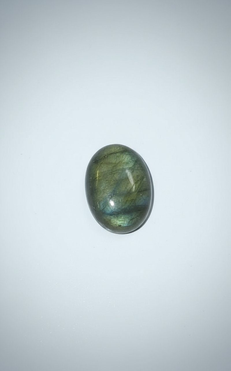 Cabochon en labradorite naturelle avec de superbe reflet