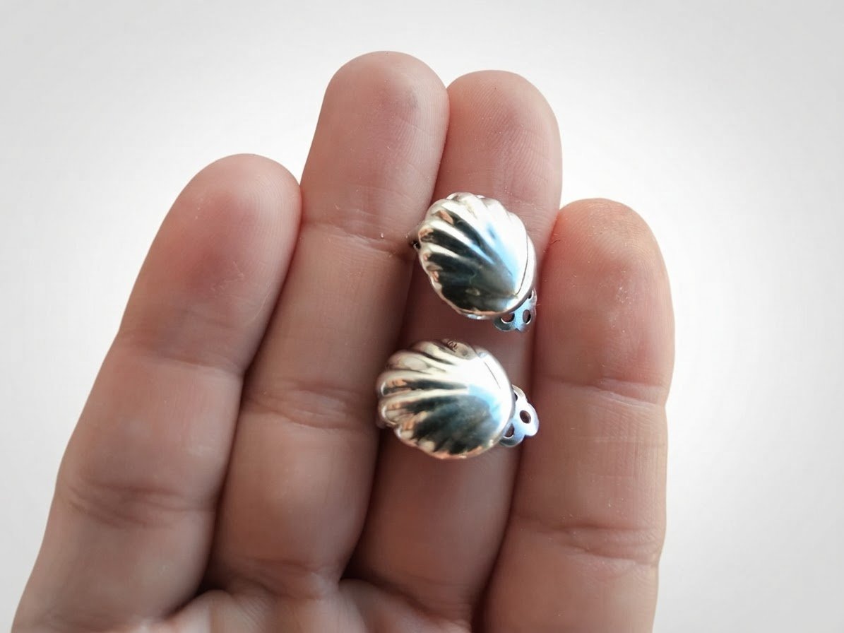 Magnifiques boucles d'oreilles à clips en argent massif 925 (motif coquillage)