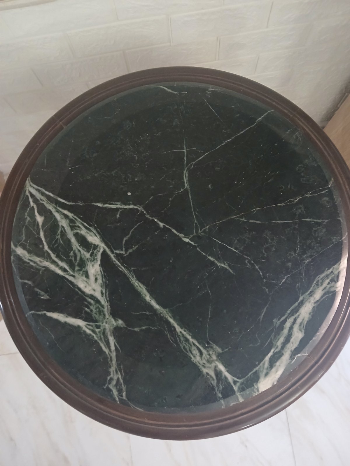 Table authentique 