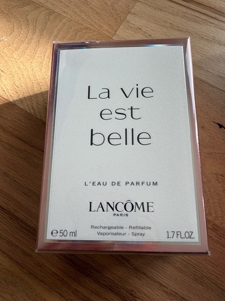 La vie edt belle