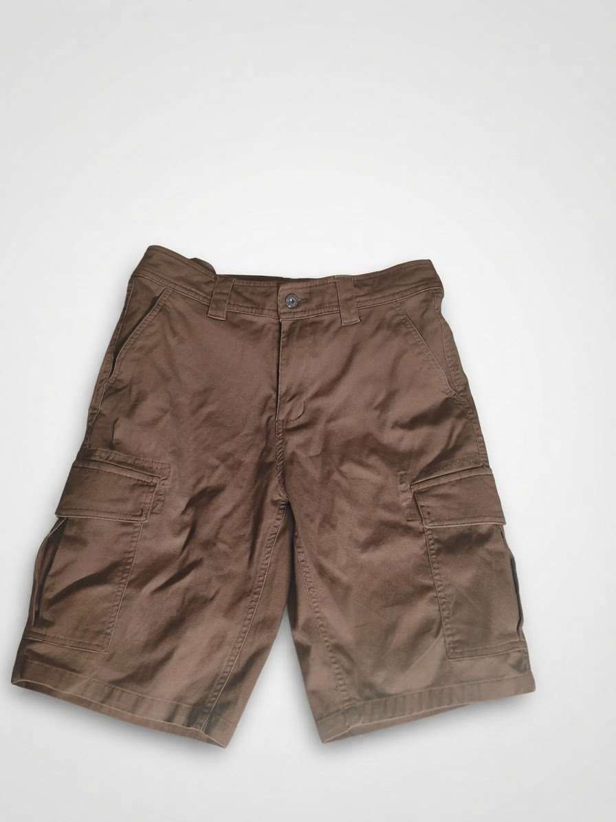Short cargo homme marron Description: Je vends un short 