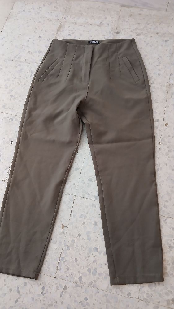 Pontalon vert militaire, taille haute, ylabes 36,38, jdid jdid et chic