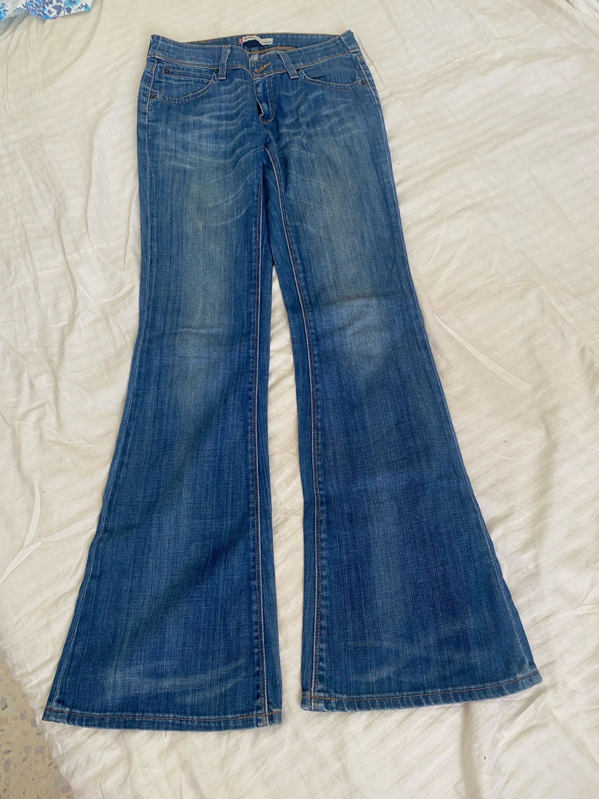 Pantalon djean pate elephant taille bas vintage