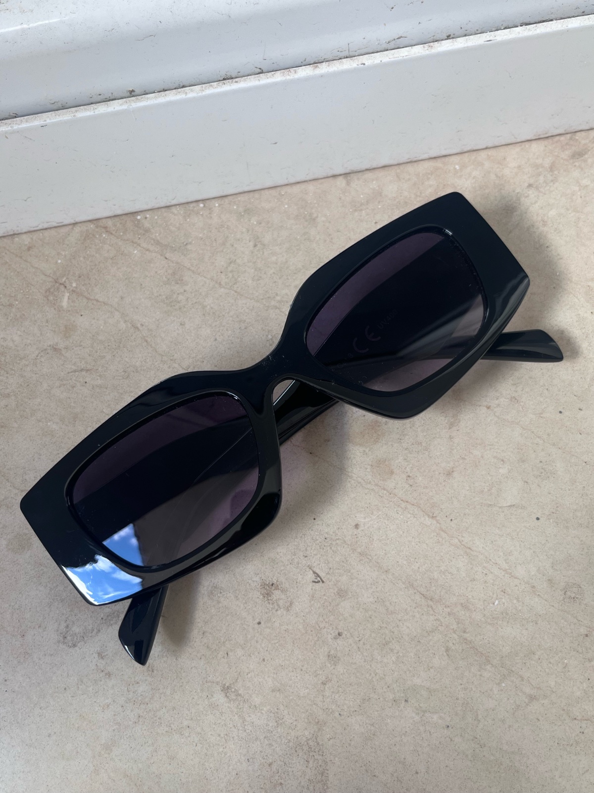 Lunettes noire neuf pour femme