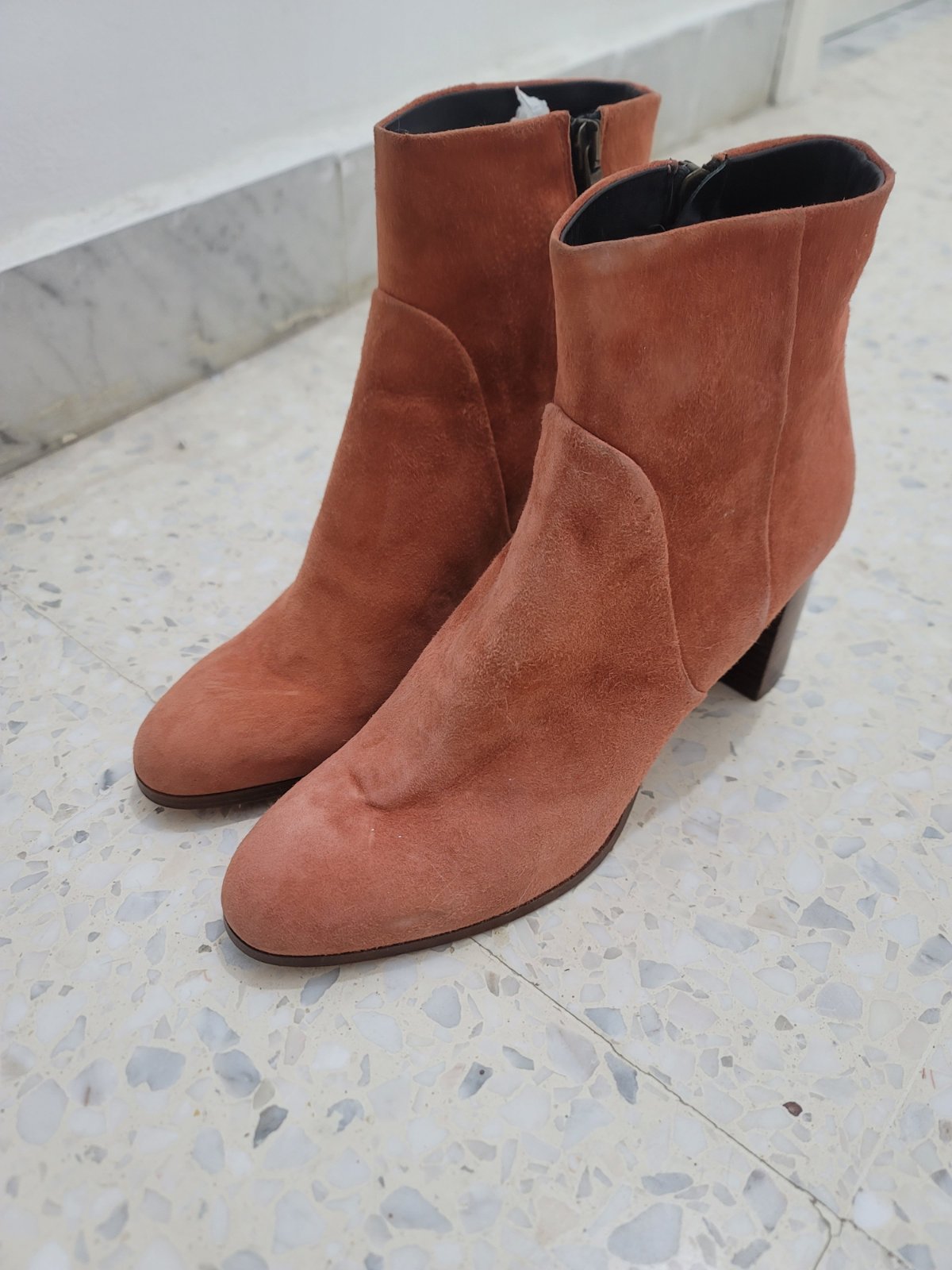 Bottines à talons corail 