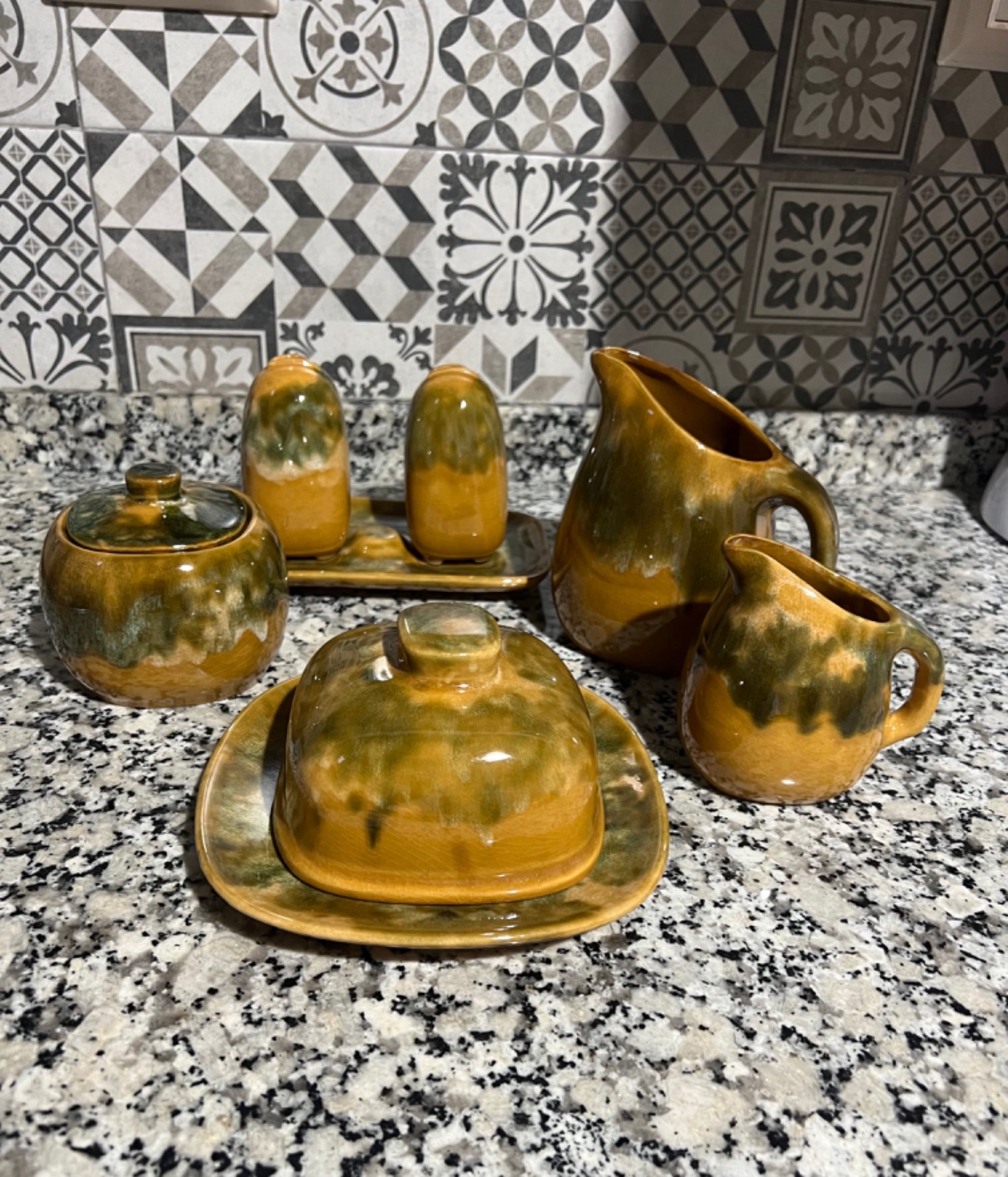 Serie pour petit dej ou decoratif 