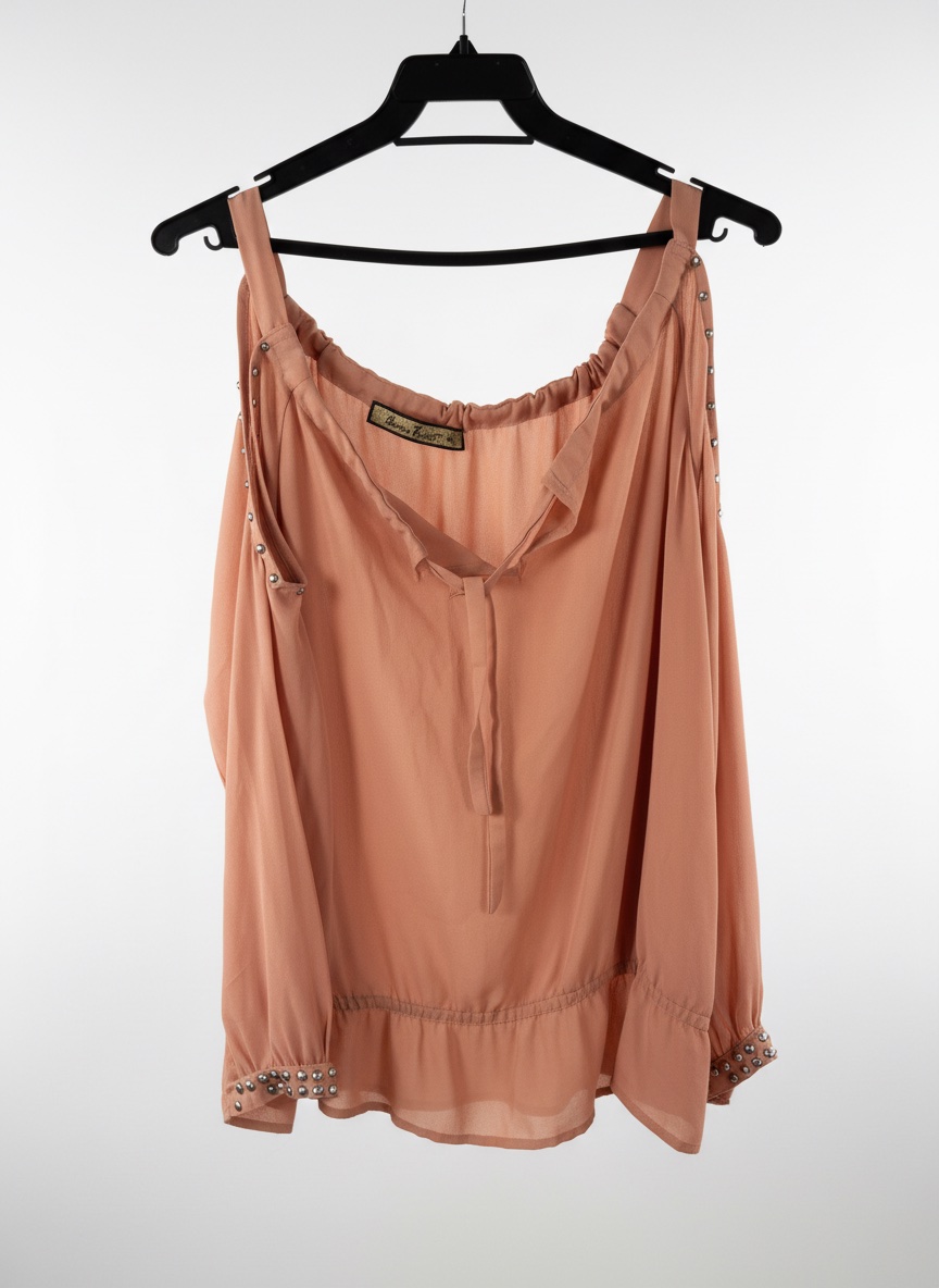 Pull chic avec des perles en argents