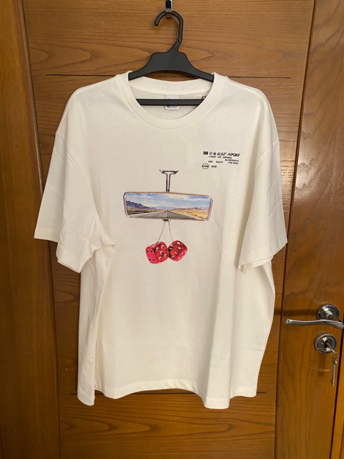 T-shirt berahka neuf