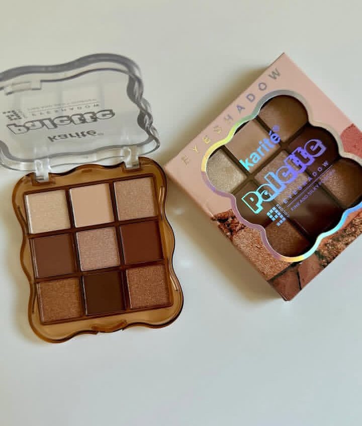 Palette eye shadow 