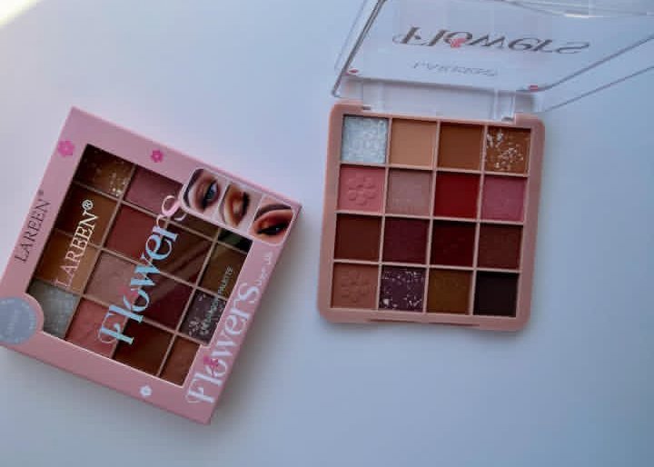 Pallette eye shadow 
