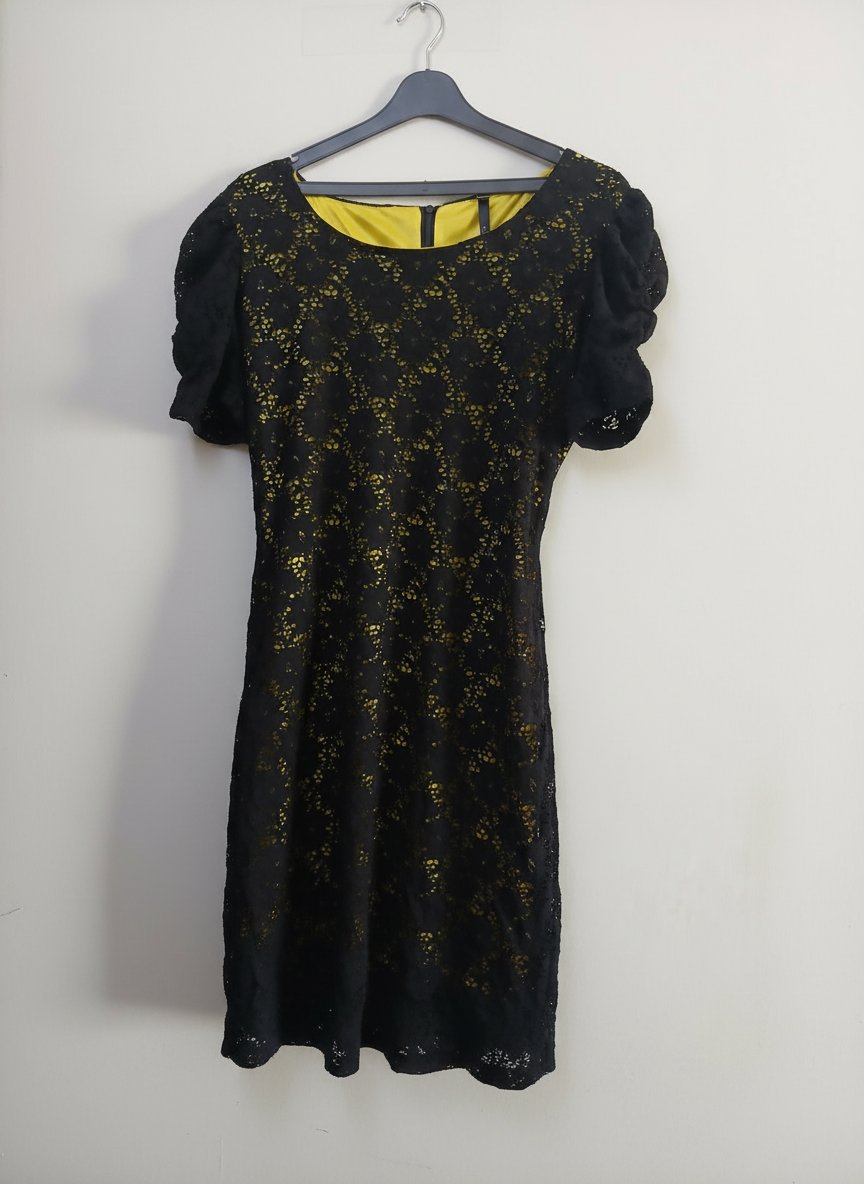 Robe 🖤💛