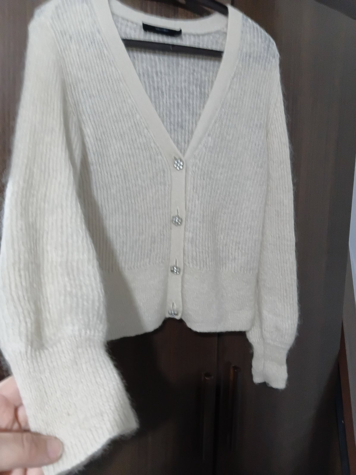 Cardigan neuf pas défaut tlabes m et l 